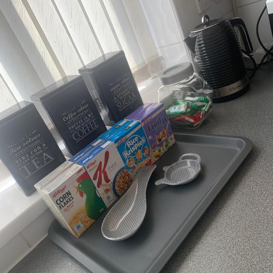 Be My Guest Liverpool - Ground Floor Apartment With Parking Екстер'єр фото