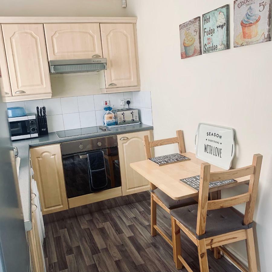 Be My Guest Liverpool - Ground Floor Apartment With Parking Екстер'єр фото