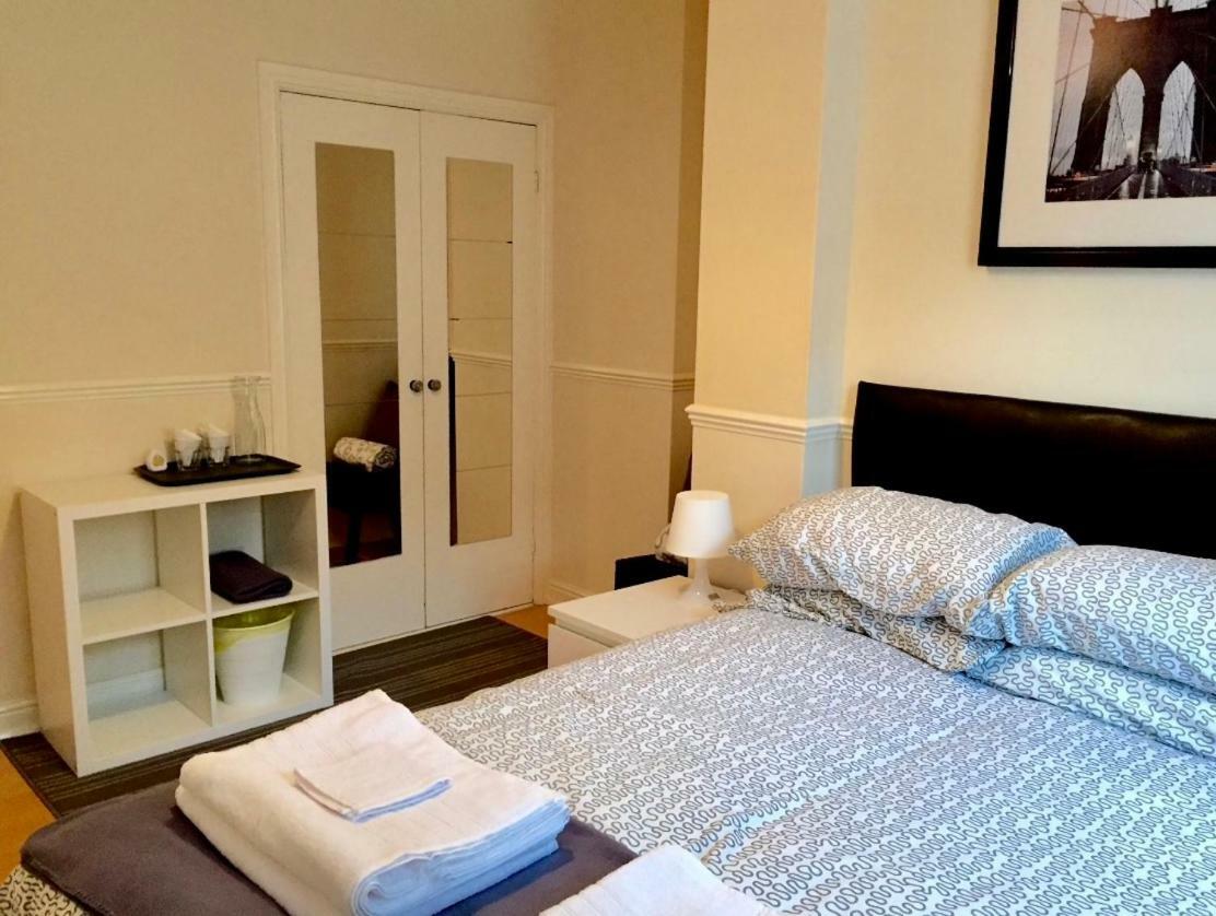 Be My Guest Liverpool - Ground Floor Apartment With Parking Екстер'єр фото